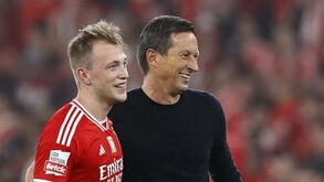 Não basta marcar: Tengstedt direto ao onze no clássico