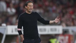 Fórmula com falso 9 cai no Dragão? O onze provável do Benfica para o clássico com o FC Porto