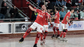 Benfica vence líder Oliverense na Luz