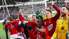 Brest vence Le Havre e reforça o segundo lugar na Liga francesa