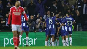 «Esmagador. À Porto»: dragões celebram goleada ao Benfica e cantam... 