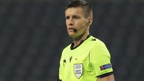 Daniel Siebert nomeado para dirigir Sporting-Atalanta