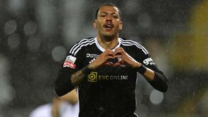 Notícia Record: Clayton a caminho do Vasco da Gama