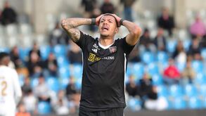 Transferência de Clayton para o Vasco da Gama está presa por detalhes