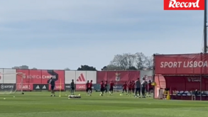 Boa notícia para Roger Schmidt na véspera de defrontar o Rangers