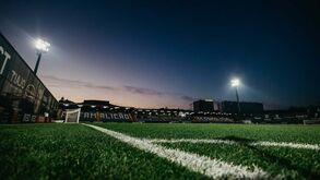 Famalicão com relvado cinco estrelas pela quinta vez esta época