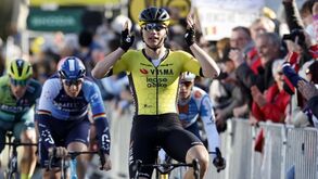 Olav Kooij vence 5.ª etapa e Luke Plapp mantém liderança do Paris-Nice