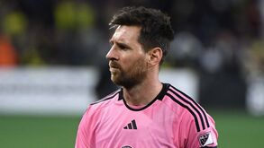 Argentina de 90 anos poupada pelo Hamas após mencionar nome de Messi durante ataque