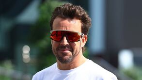 Chefe de equipa da Aston Martin: «Vamos dar tudo para que Alonso fique connosco»