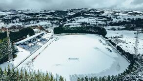 Impressionante: forte nevão força adiamento do Montalegre-Limianos
