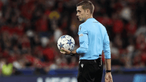 Clément Turpin nomeado para o jogo entre Arsenal e FC Porto