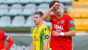 Tondela-Marítimo, 0-3: madeirenses regressam às vitórias em jogo com duas expulsões