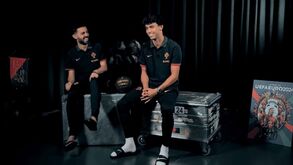 «Ele queria jogar comigo e cumpriu o sonho!»: Bernardo Silva 'provoca' João Félix