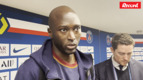 A liga portuguesa, a escolha entre Champions e Euro'24 e o peso da braçadeira do PSG: Danilo na 1.ª pessoa