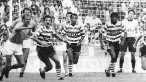 Sporting em Itália: Manuel José num balneário de cabeçudos...até entrar Maradona