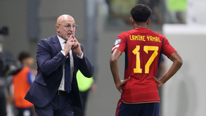 De La Fuente confia no sangue novo: «Cubarsí e Lamine Yamal? Não tremo quando os convoco»