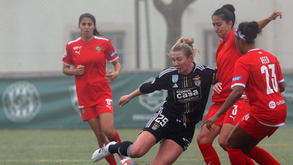 A crónica do Damaiense-Benfica, 1-1: Um deslize à chuva 