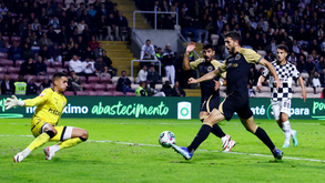 Paulinho é novidade no ataque à pantera