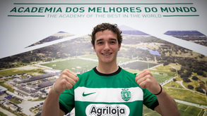 Lateral de 17 anos assina contrato com o Sporting e surpreende... na referência: «Dá tudo e mostra garra!»