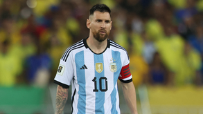 Lionel Messi falha particulares da Argentina por lesão
