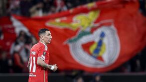 Treinador do Rosario Central volta a convidar Di María: «Tem a porta aberta»