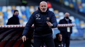 Salernitana despede terceiro treinador da época e anuncia Stefano Colantuono