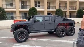 Tanque ou carro do Batman? 'Bomba' de Luka Doncic impressiona