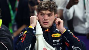 «Verstappen está muito perto de chegar a acordo com a Mercedes»