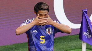 Morita titular no onze do Japão frente à Coreia do Norte