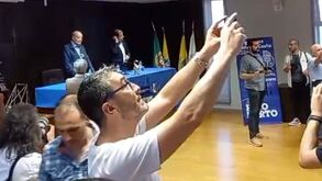 Pinto da Costa recebido com grande entusiasmo na Afurada