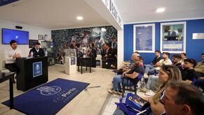 Villas-Boas revela pressões no Olival: «São obrigados a assinar por determinados agentes para renovar ou jogar»