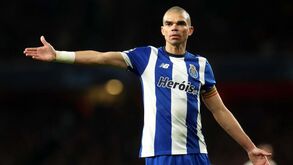 Pinto da Costa quer renovar com Pepe: «Não vejo aí ninguém melhor do que ele...»