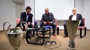 Villas-Boas: «Fui para o Chelsea receber pouco mais do que ganhava o treinador da equipa que ficou a 21 pontos do FC Porto»