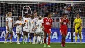 A crónica do Lyon-Benfica, 4-1: águia cai mas mostra que pertence à elite