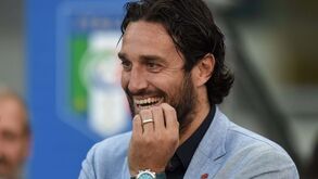 Luca Toni brinca com Ancelotti: «Real joga mal... mas em abril acorda sempre»