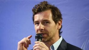 «Como é que viu as máquinas a avançarem na Maia?»: André Villas-Boas já respondeu