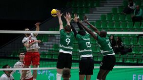 Sporting entra a ganhar nas meias-finais do playoff do título