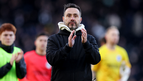 Roberto De Zerbi abre a porta ao Liverpool: «Quero falar com o proprietário do Brighton»