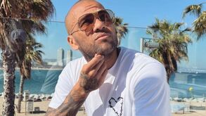 Imprensa espanhola revela quem pagou a fiança de Dani Alves
