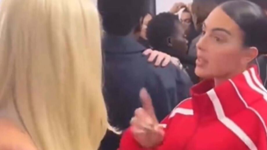 Namorada do craque foi 'apanhada' a falar de CR7 na Semana da Moda de Paris