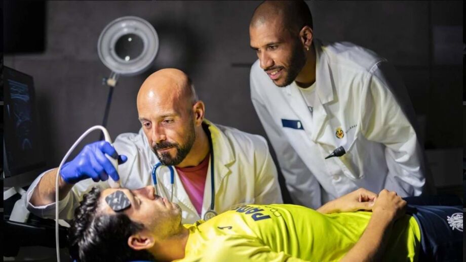 Médio estende ligação ao clube espanhol até 2026