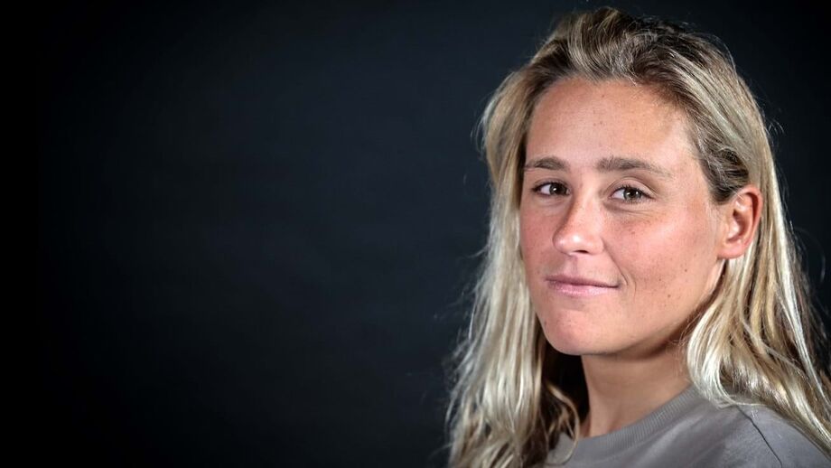 Surfista portuguesa é a convidada de mais um 'Conversas Indiscretas'