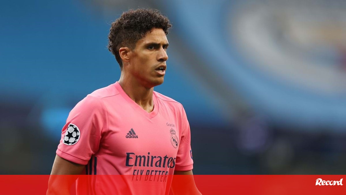 Varane alerta para o perigo das concussões cerebrais: «Percebi que alguns erros que cometi não podiam ter caído do céu»