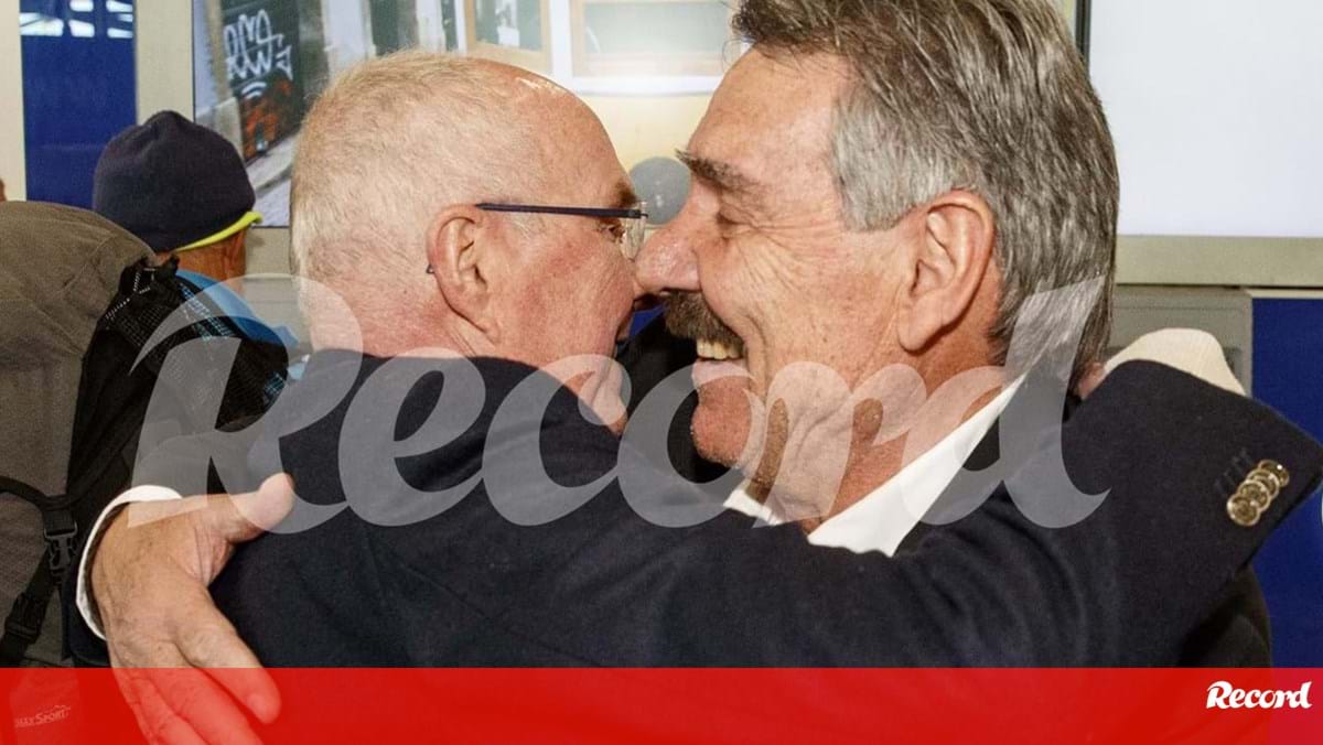 O reencontro emotivo entre Sven-Göran Eriksson e Toni em Lisboa