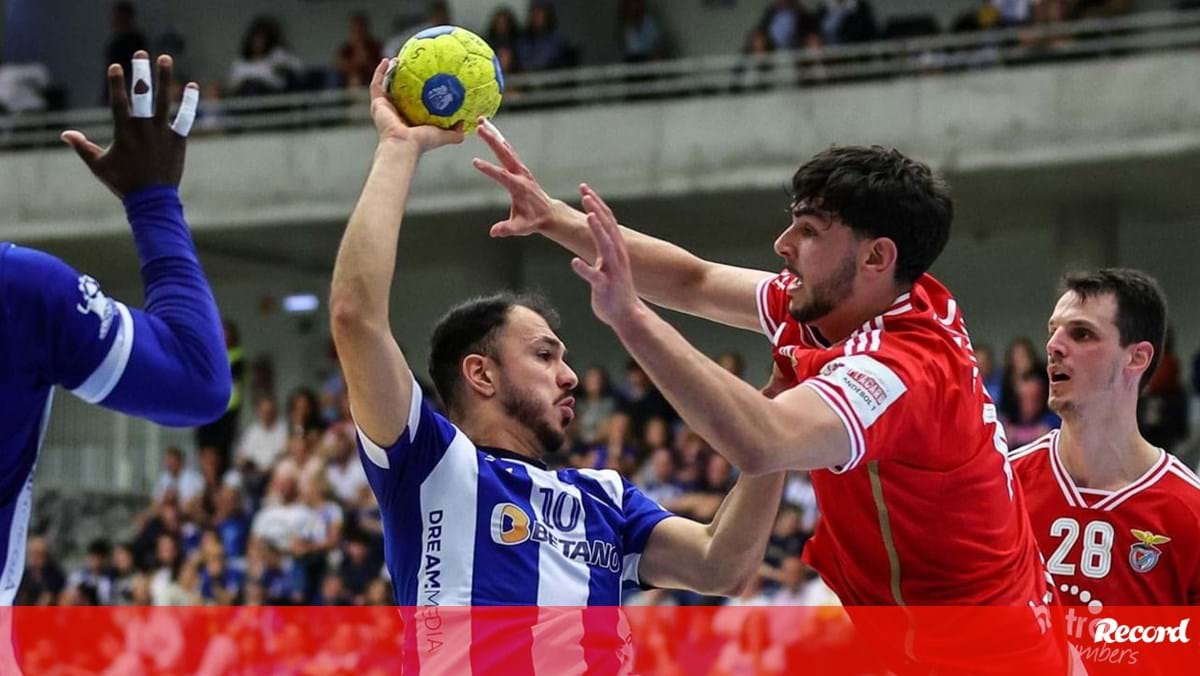 A crónica do FC Porto-Benfica, 36-32: azul vivo