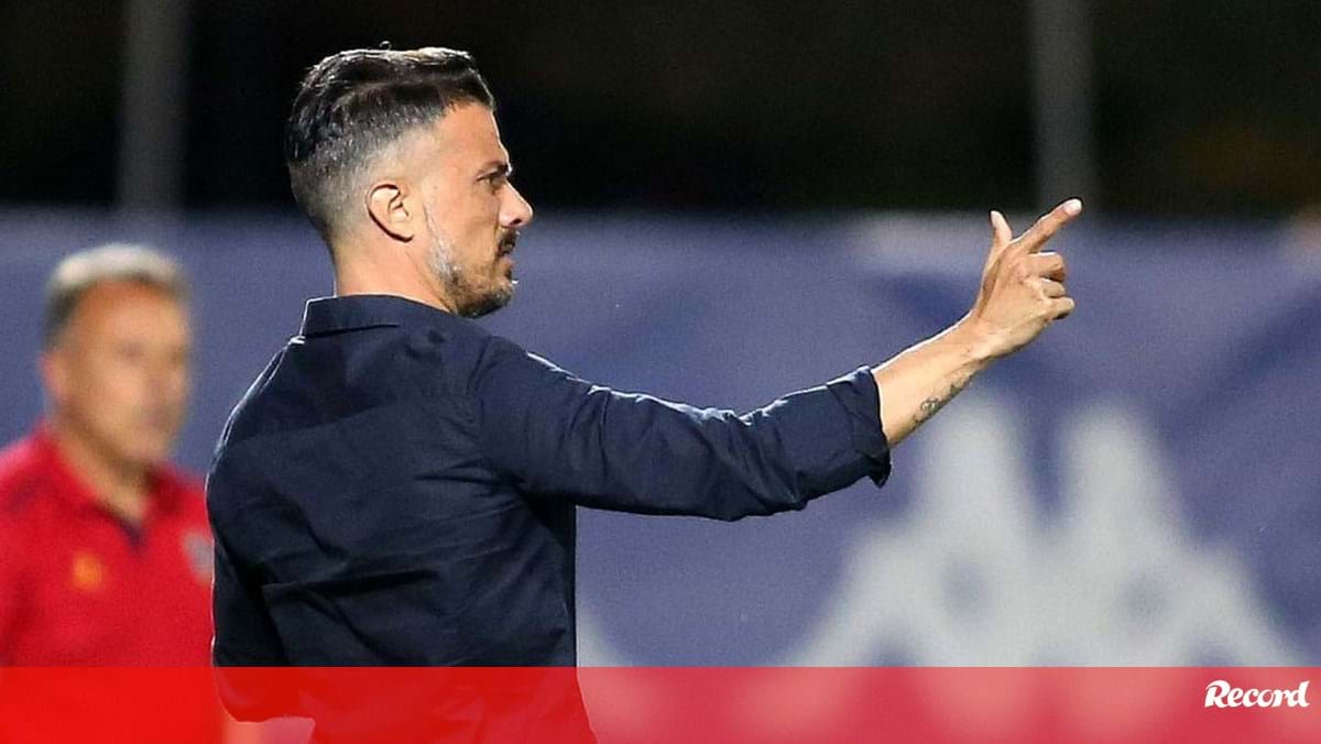 Rubén De La Barrera: «Uma equipa que quer a permanência não pode ter estes resultados»