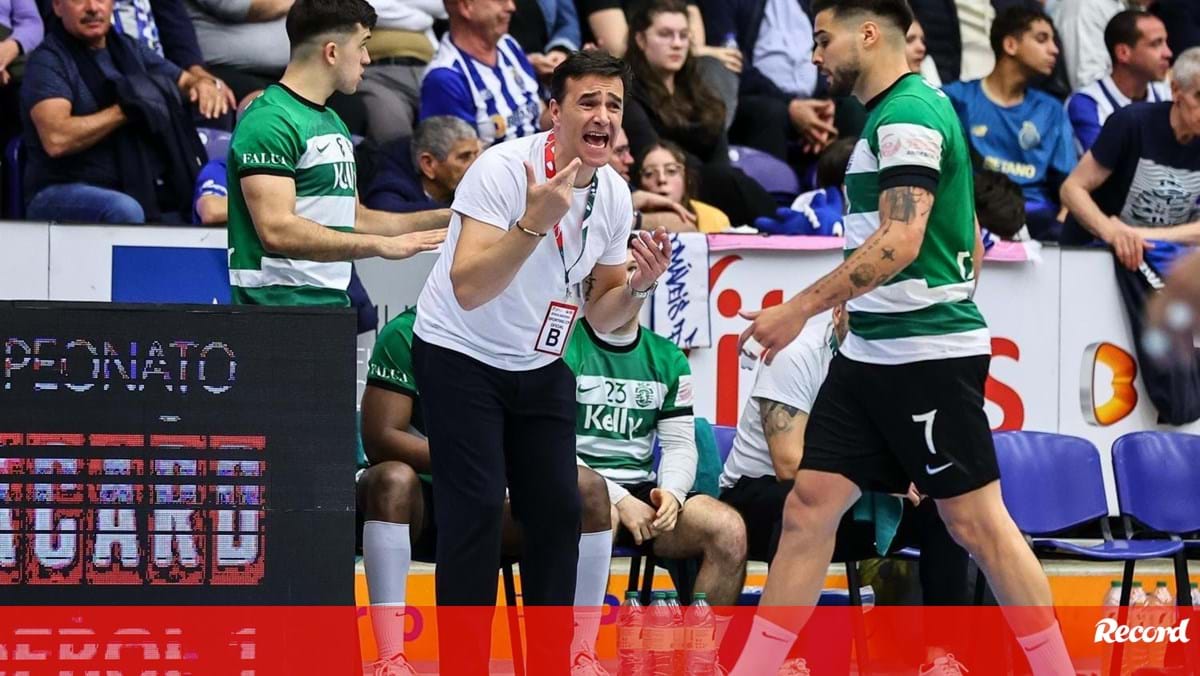 Ricardo Costa critica arbitragem no Clássico no Dragão Arena: «Não usaram ferramenta»