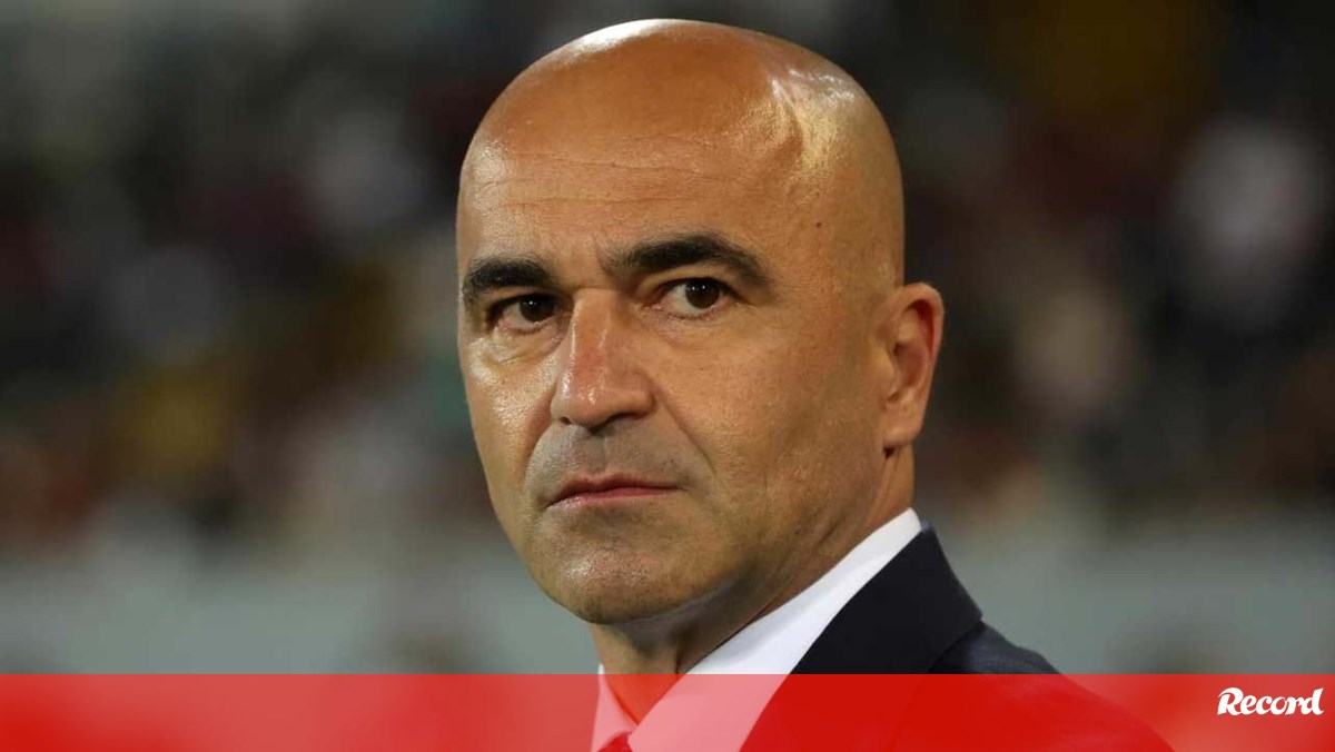 Italianos colocam Roberto Martínez na lista do Milan