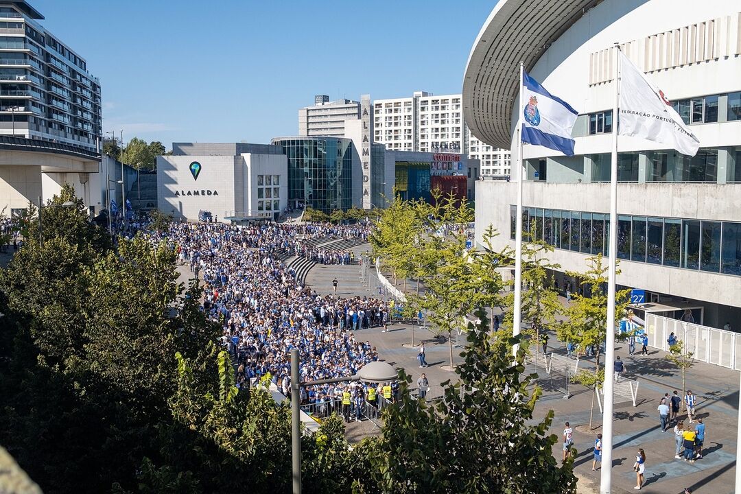 /fotospublicadas/Fotos/2-40110545#dddb5e91b71a8886bc729d74e370ac9c (21088052) (Milenium)