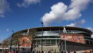 37. Emirates Stadium (Londres, Inglaterra), 60.704